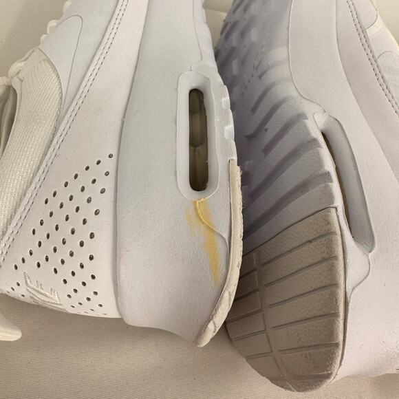 Nike Air Max Women's Thea Triple White Sneakers Size 9.5 - Picture 8 of 11